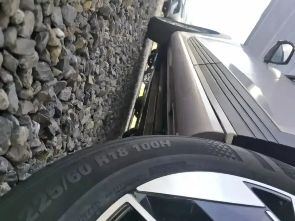 Hyundai EO