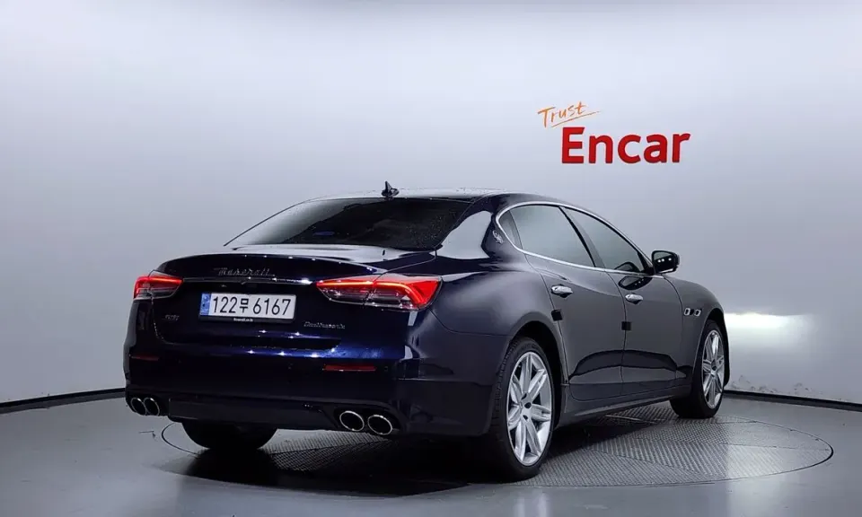 Maserati Quattroporte
