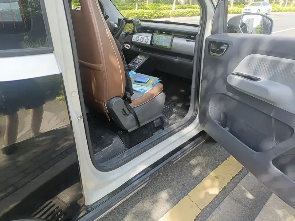 Wuling MINIEV