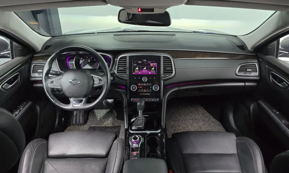 Renault Samsung SM6