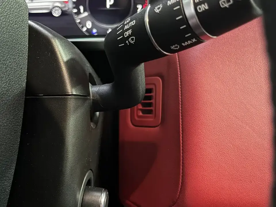 Land Rover Sport