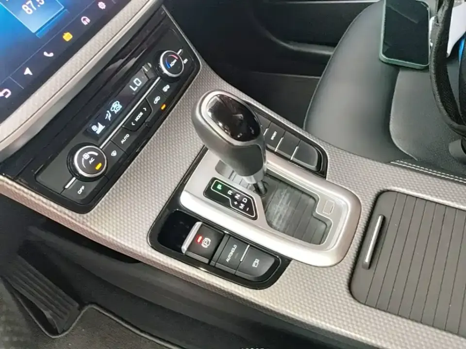 Geely Emgrand GS