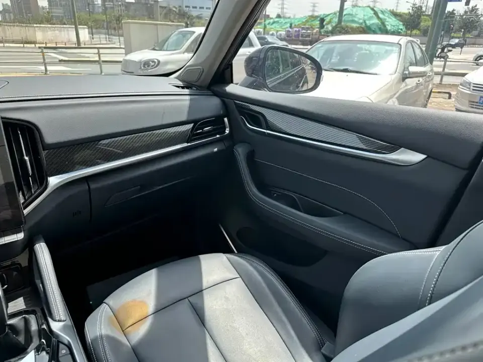 Zhonghua V7