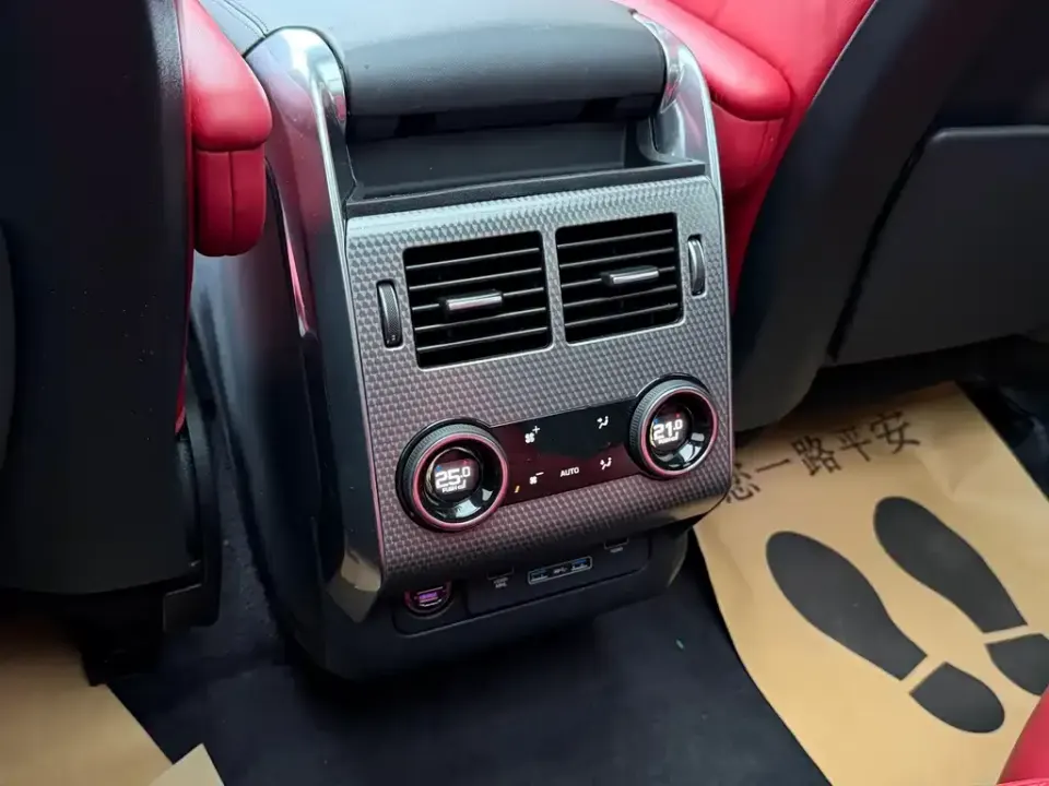 Land Rover Sport
