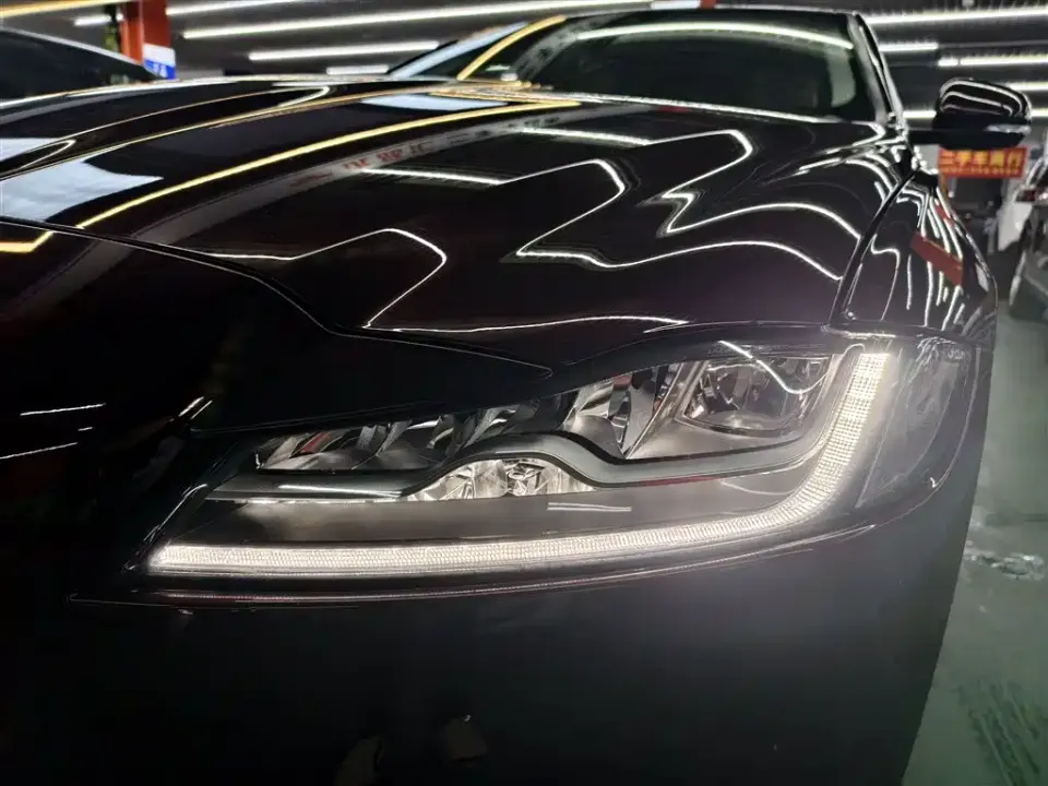 Jaguar XFL