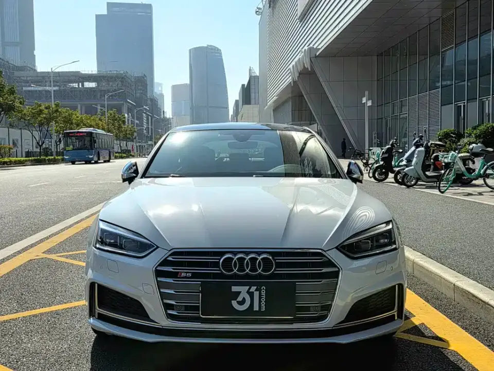Audi S5