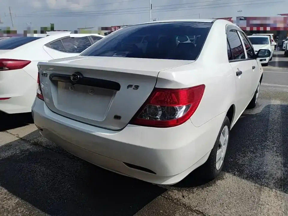 BYD F3