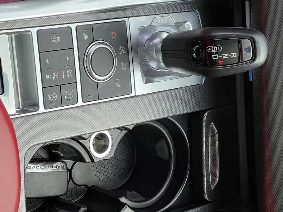 Land Rover Sport