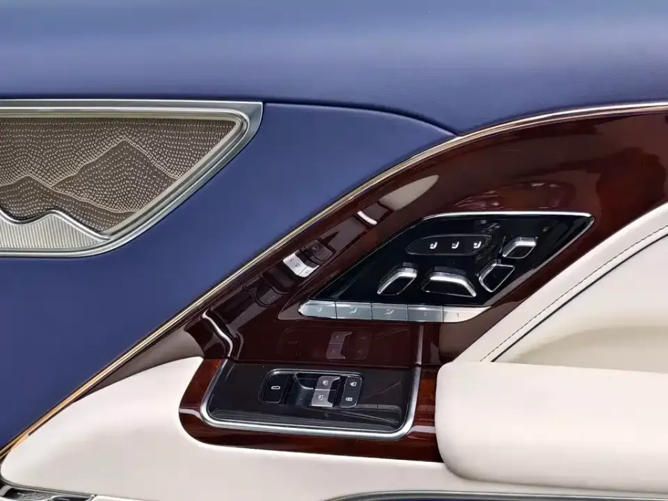 Hongqi Hongqi Golden Sunflower Guoya