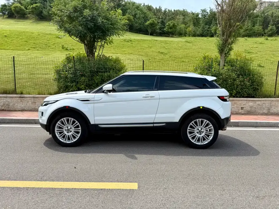 Land Rover Evoque (Import)