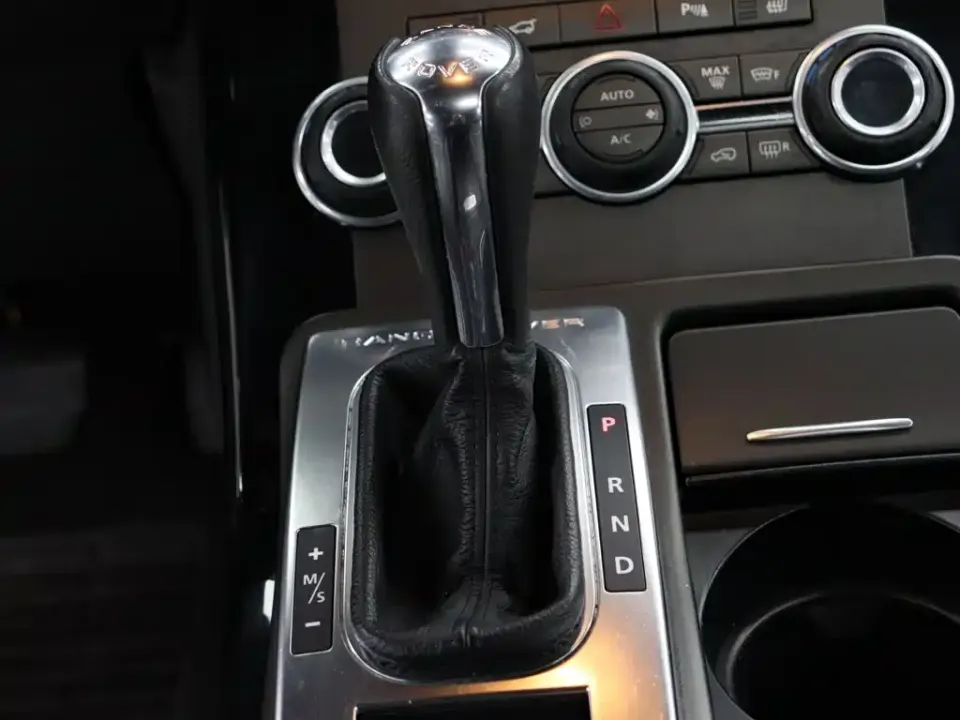 Land Rover Sport