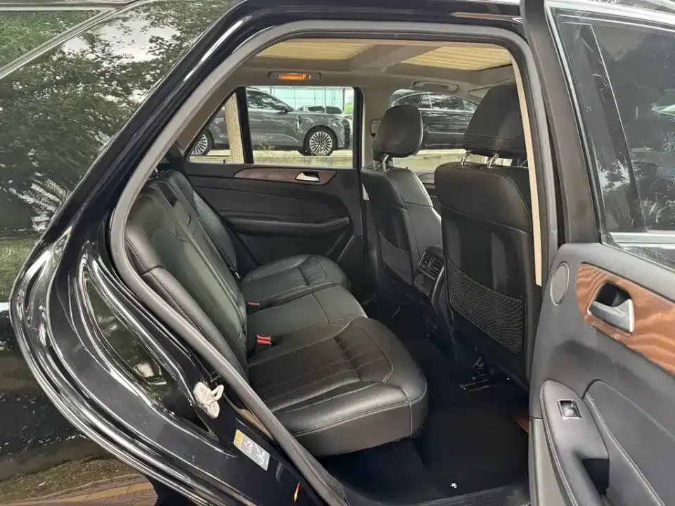 Mercedes-Benz GLE (Import)