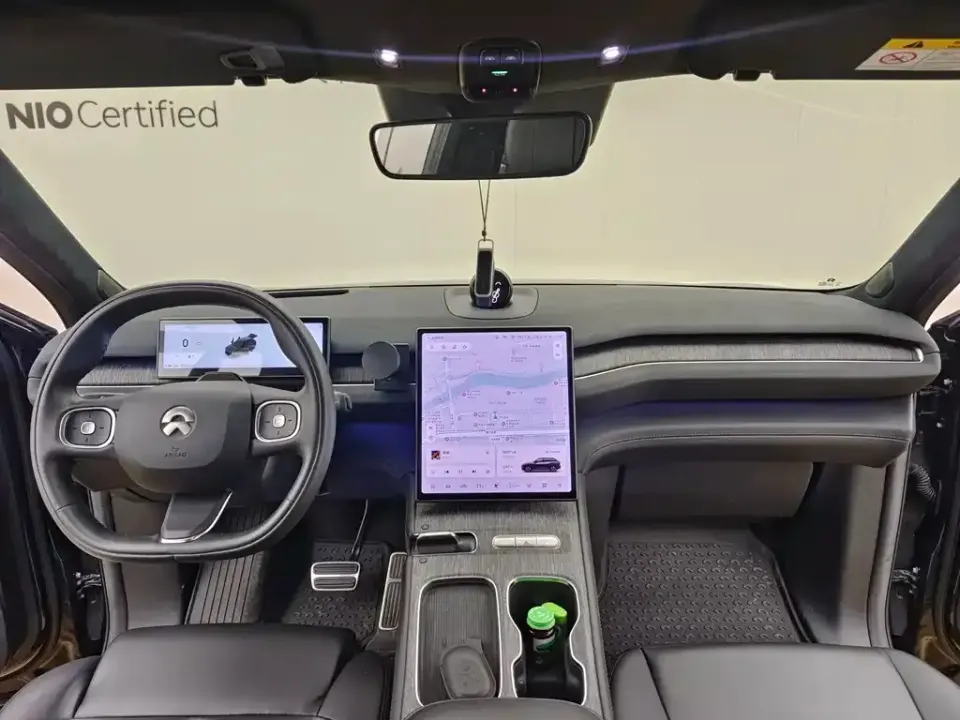 Nio ES7
