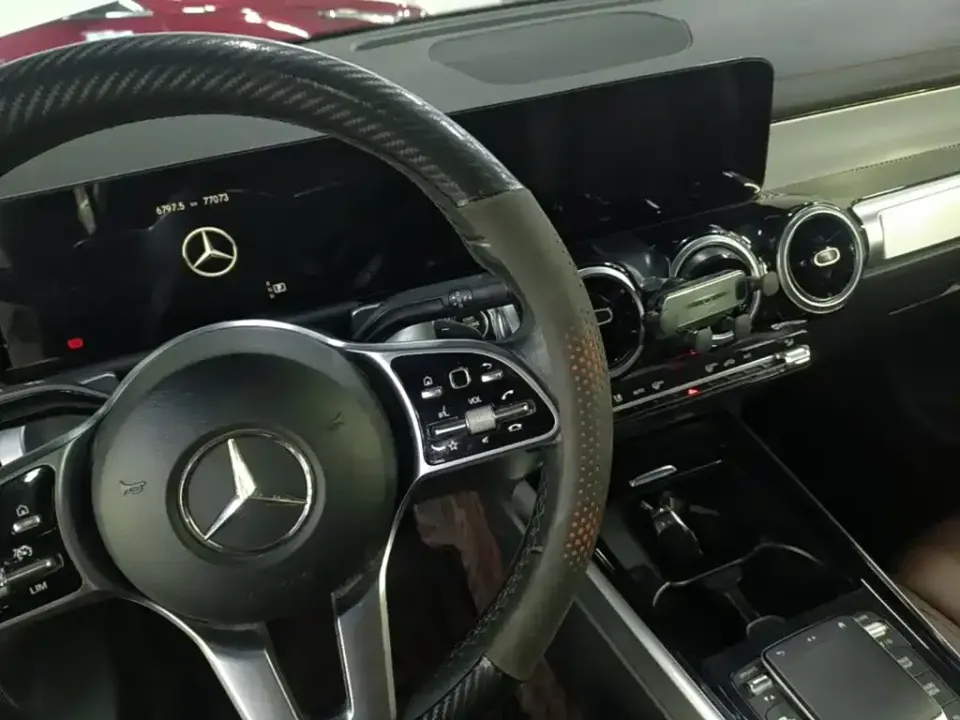 Mercedes-Benz GLB
