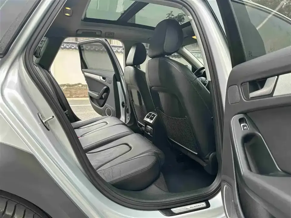 Audi A4 (Import)