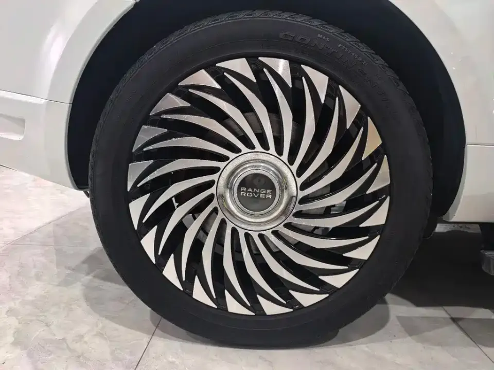 Land Rover Sport