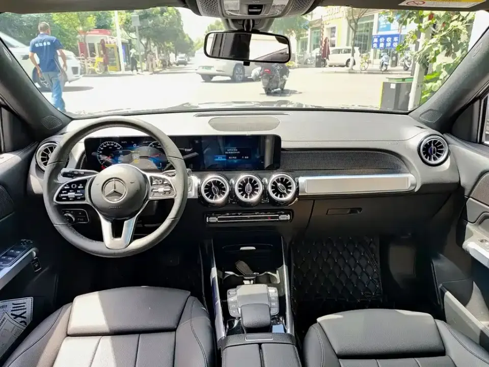 Mercedes-Benz GLB
