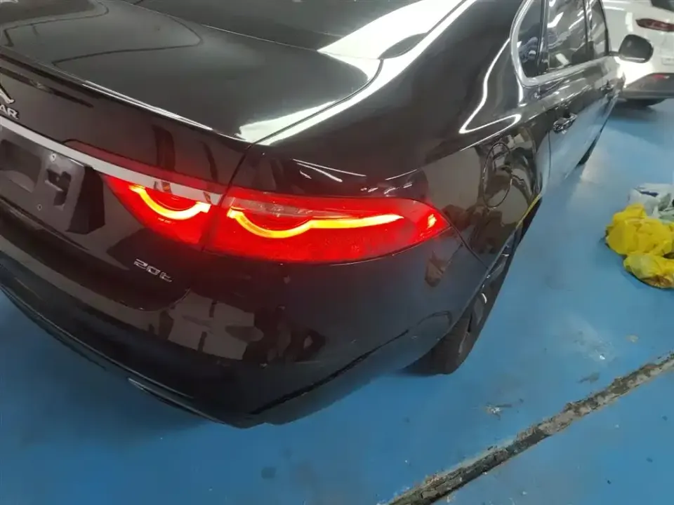 Jaguar XFL