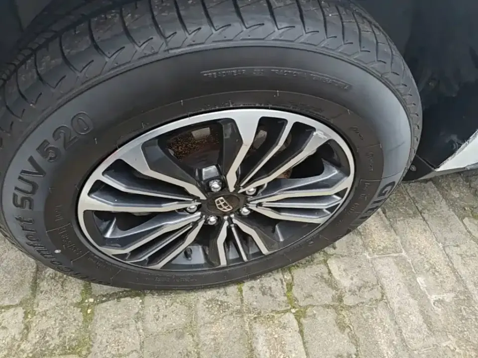 Geely Vision X6