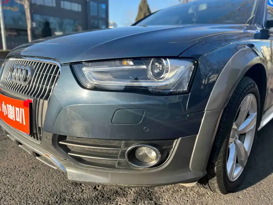 Audi A4 (Import)
