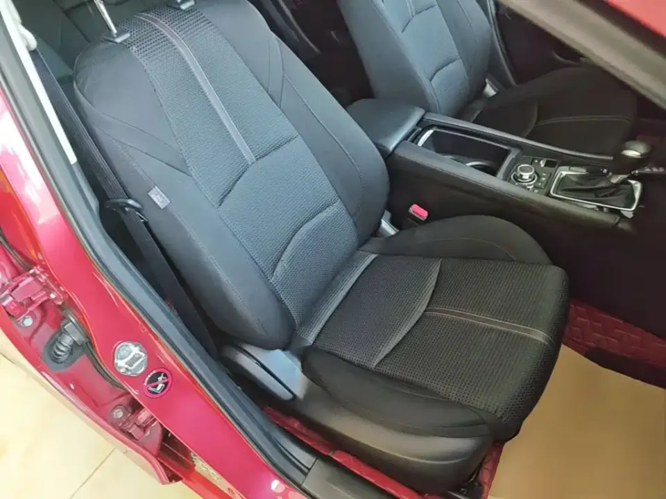 Mazda 3 Axela