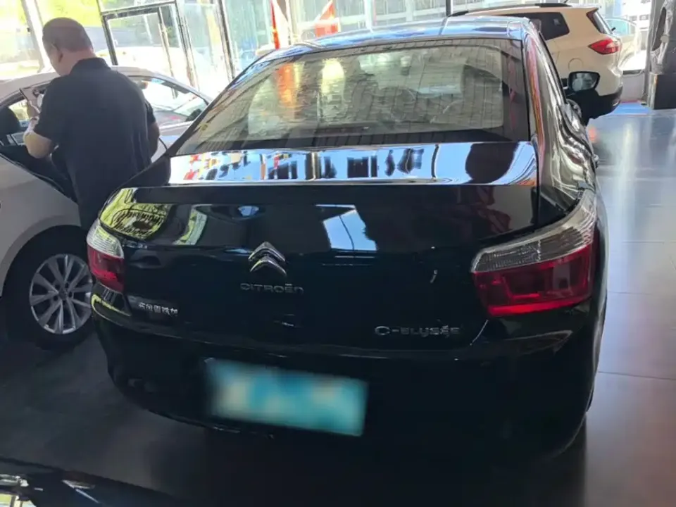 Citroen Elysee