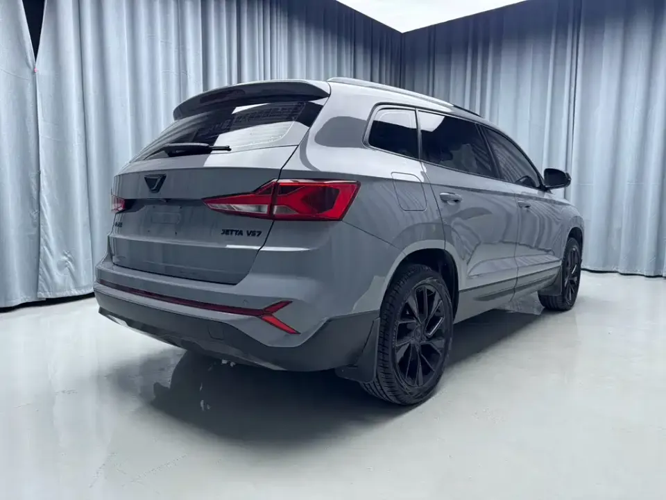 Jetta VS7