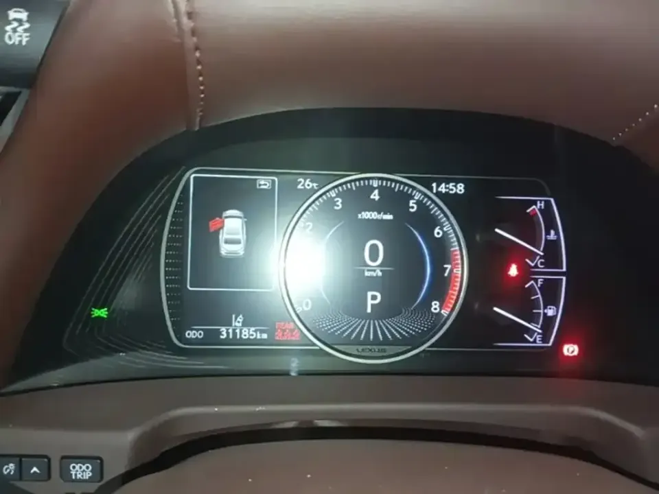 Lexus ES