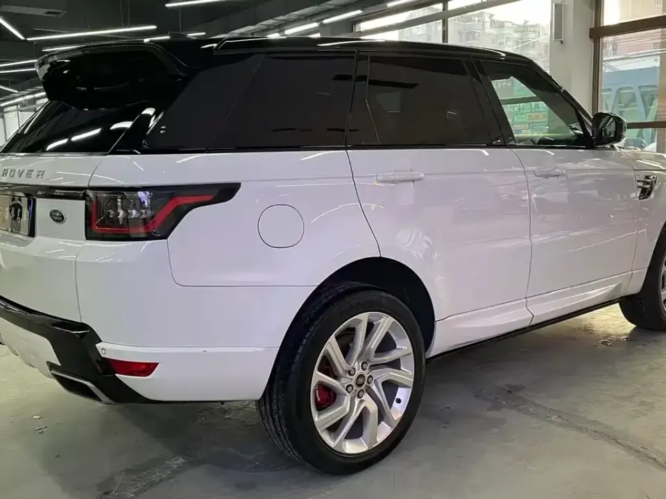 Land Rover Sport