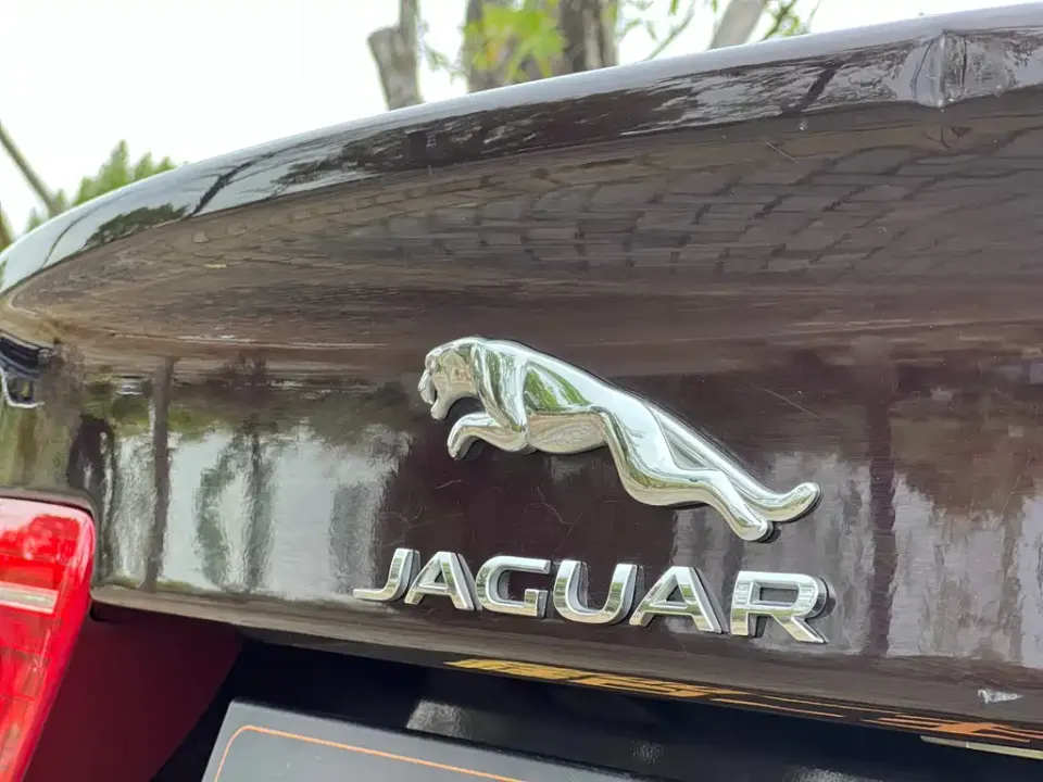 Jaguar XEL