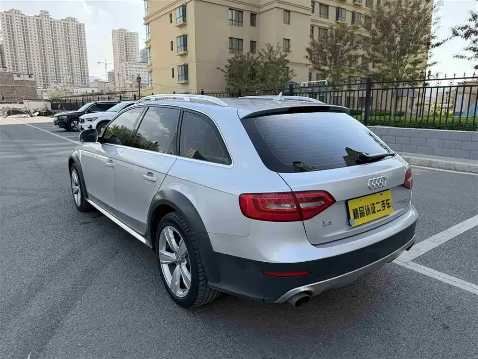 Audi A4 (Import)