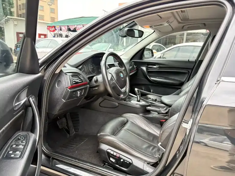 BMW 1 Series (Import)