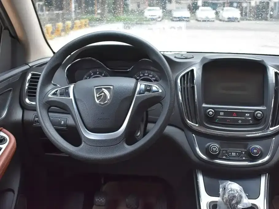 Baojun 560
