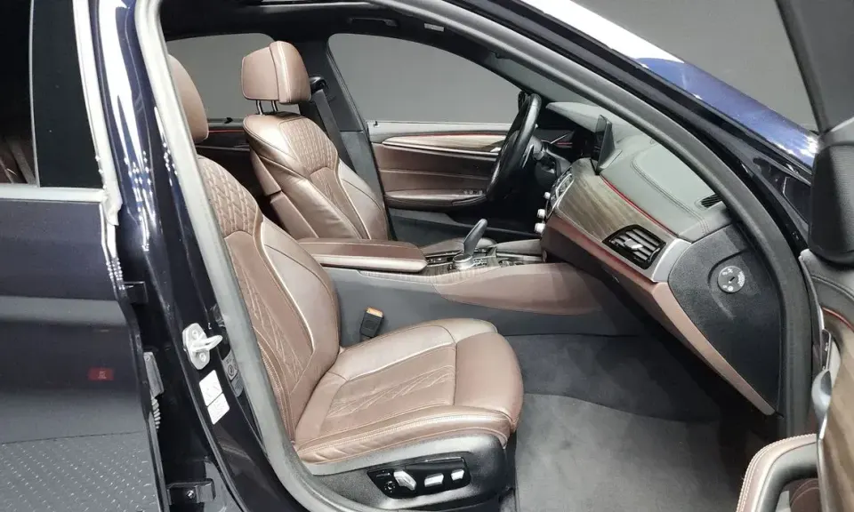 BMW 5-Series