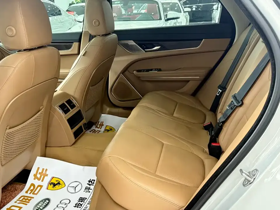 Jaguar XFL