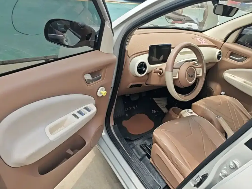 Wuling MINIEV