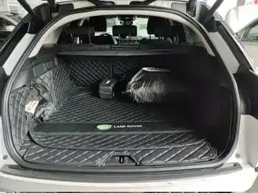 Land Rover Velar