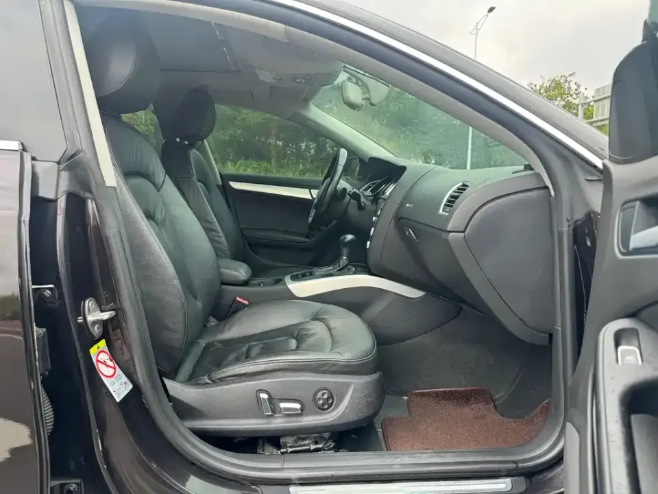 Audi A5 (Import)