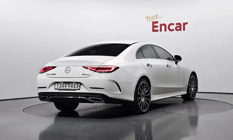 Mercedes-Benz CLS-Class
