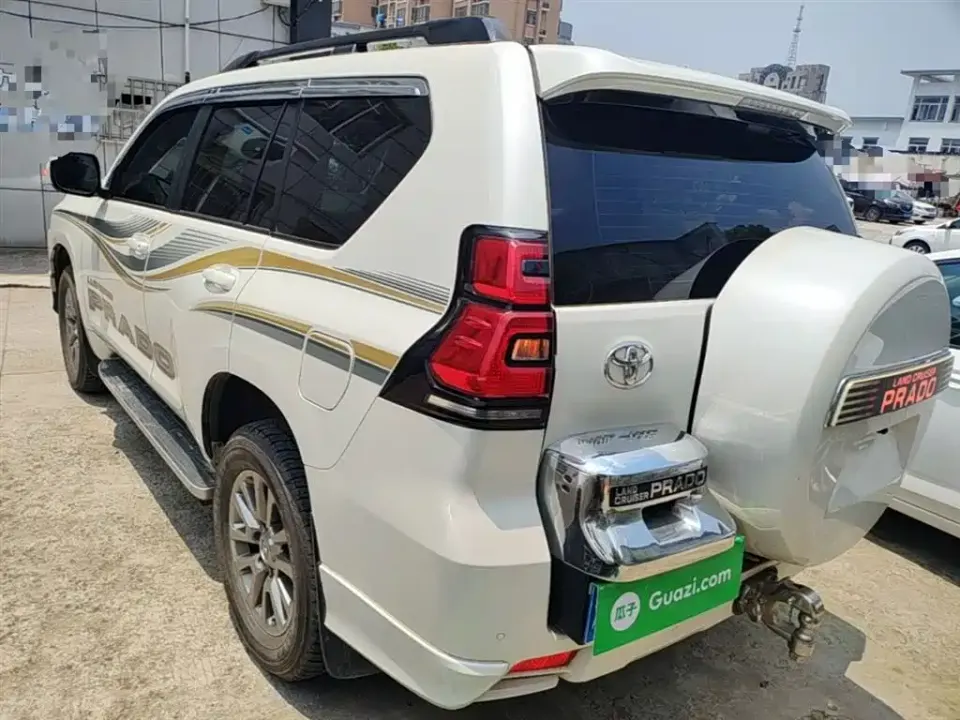 Toyota Prado