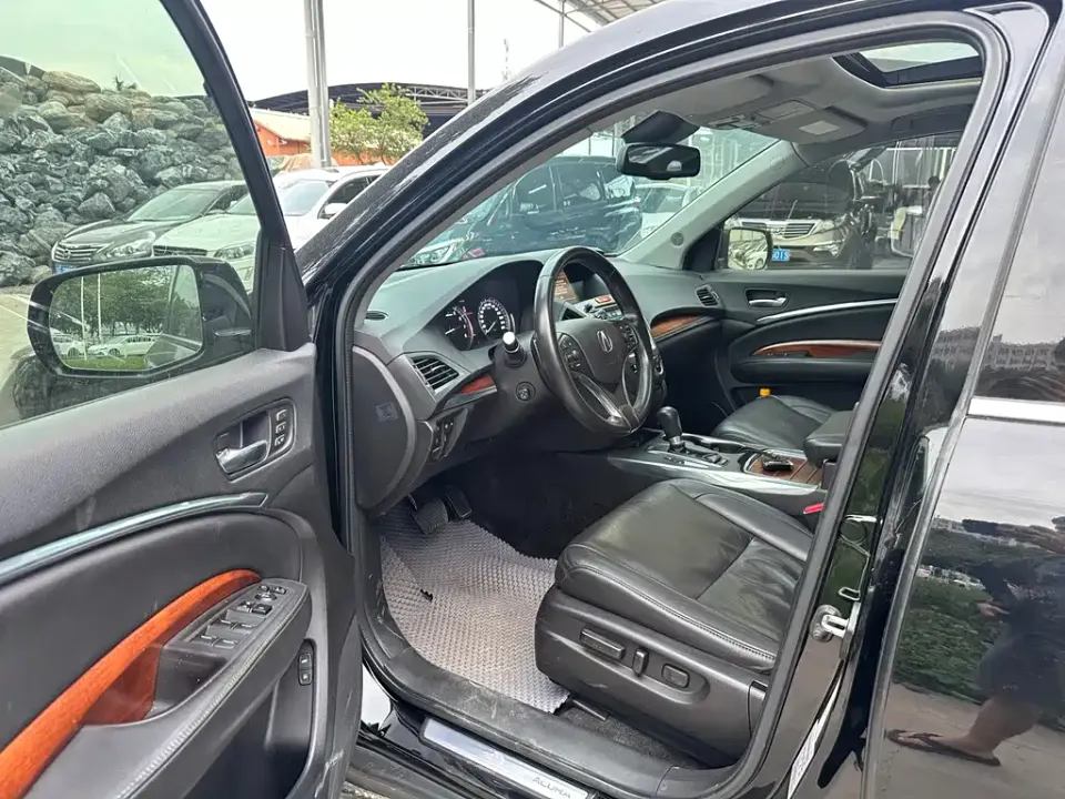 Acura MDX