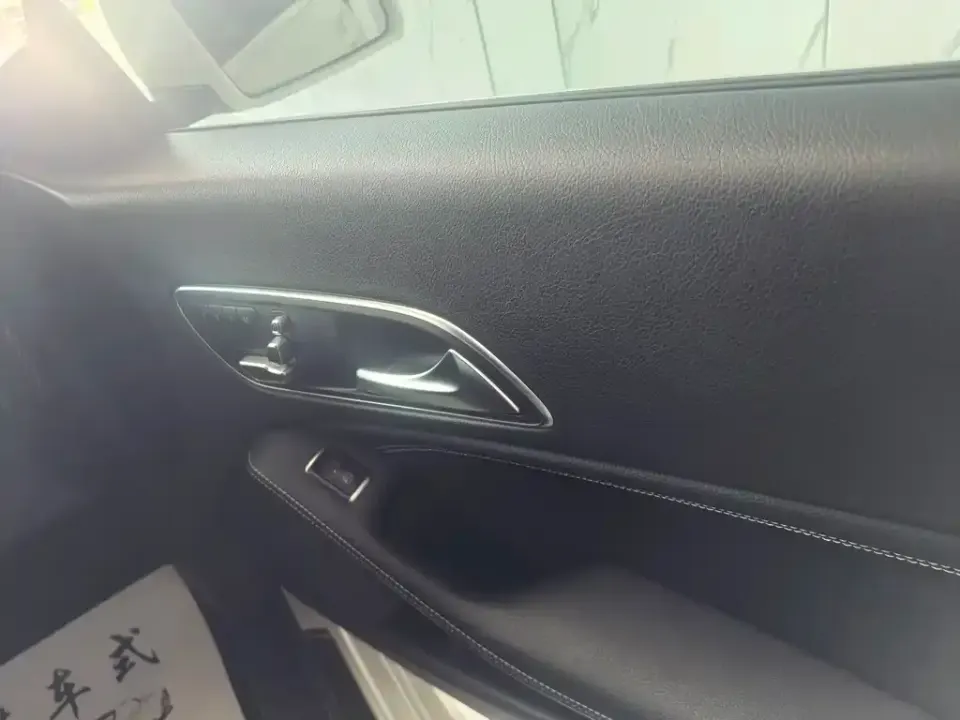 Mercedes-Benz CLA (Import)
