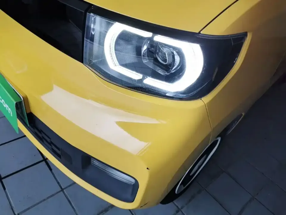 Wuling MINIEV