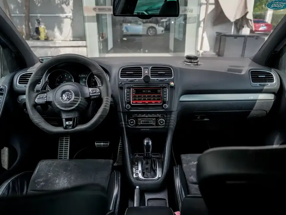 Volkswagen Golf (Import)