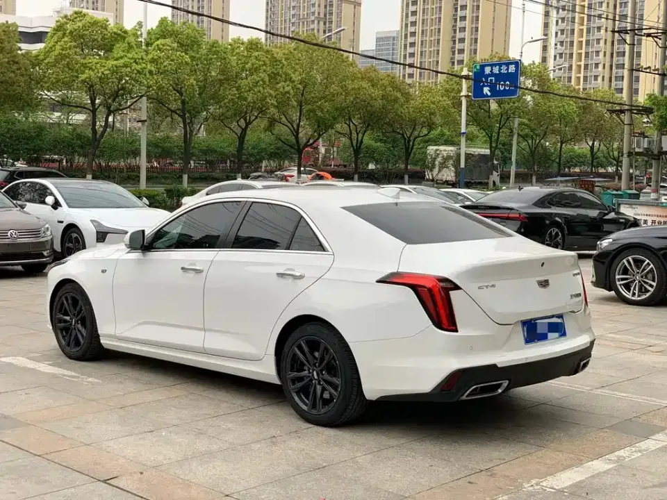 Cadillac CT4