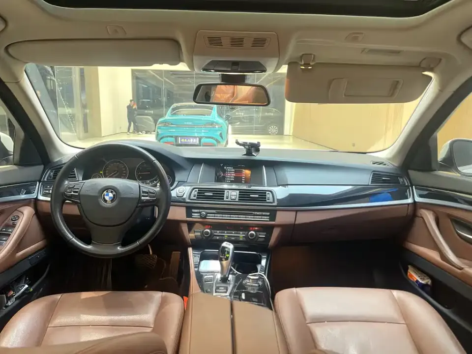 BMW 5 Series (Import)