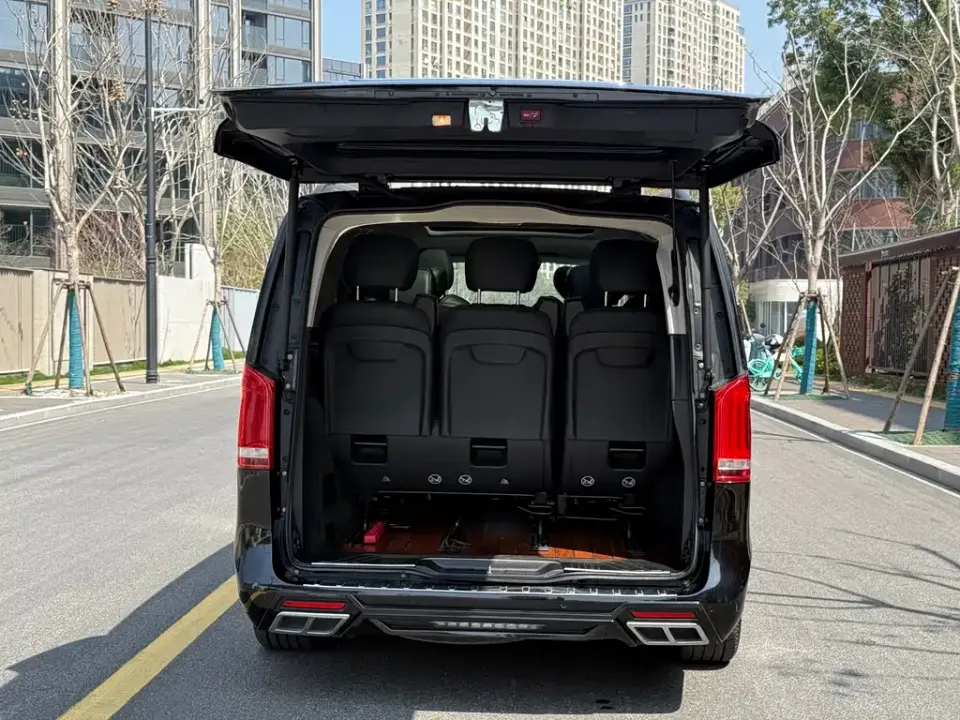 Mercedes-Benz V-Class