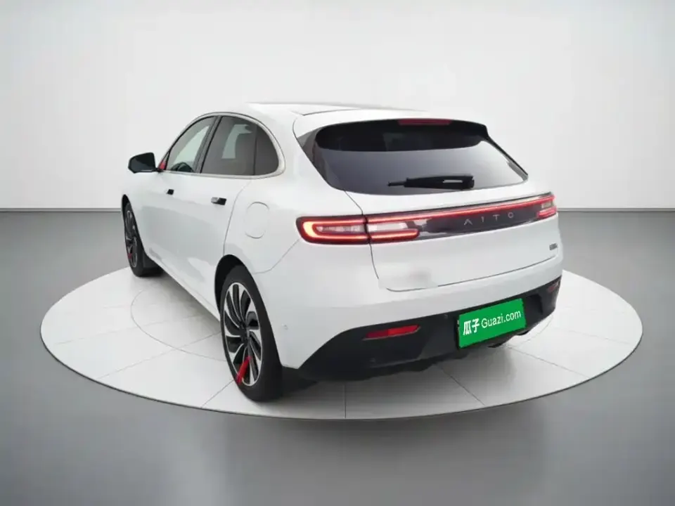 AITO AITO M5