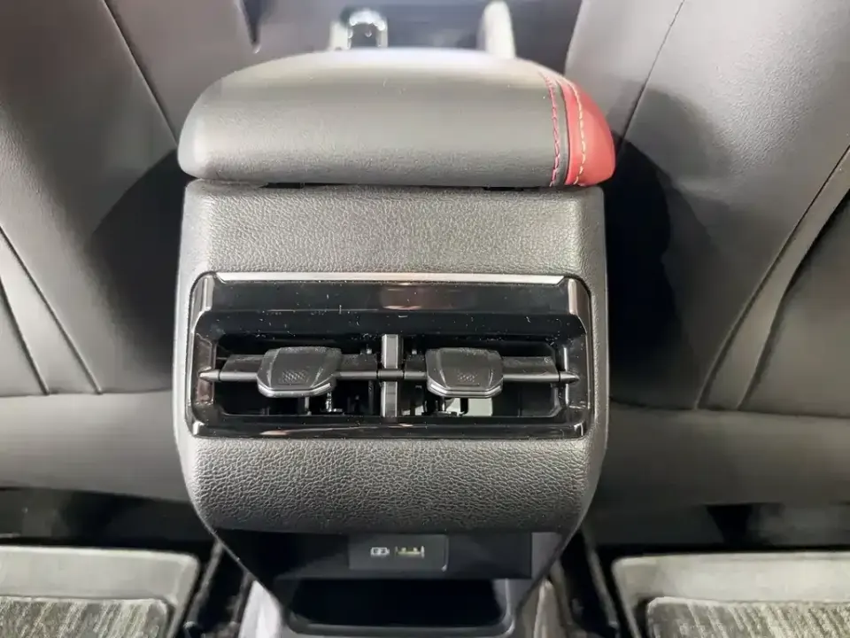 Geely Binyue