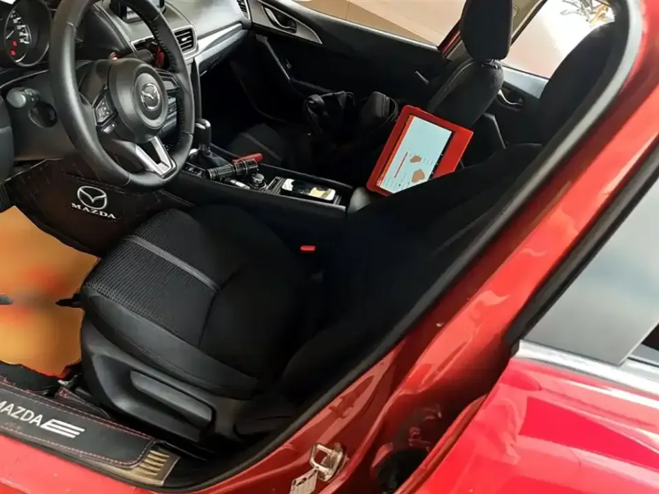 Mazda 3 Axela